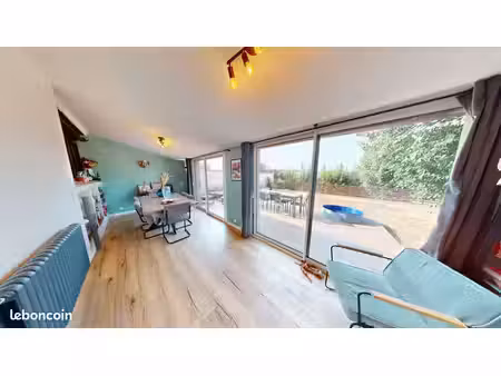 maison 6 pièces 111 m²