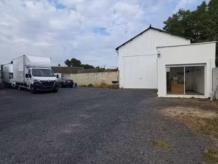 inconnu 1 pièce 160 m²