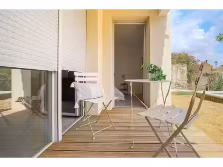 t3 avec terrasse à castanet tolosan