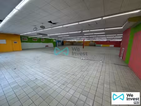 location commerce reims 51100 1483m²