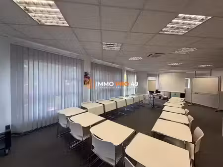 location locaux professionnels 0 pièces 216 m² à cholet (49300)  2 388 €