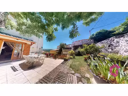 mareugheol- propriete 110m2 hab. avec jardin dependance et