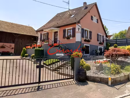 ensemble immobilier maison + gîte + dépendance terrain d