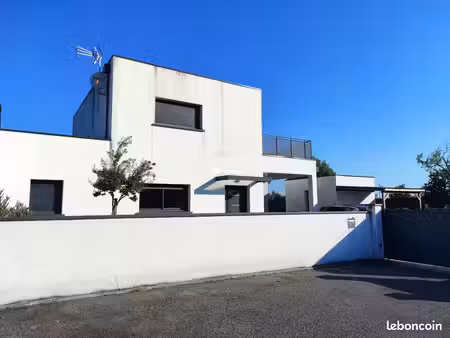 maison contemporaine à vendre