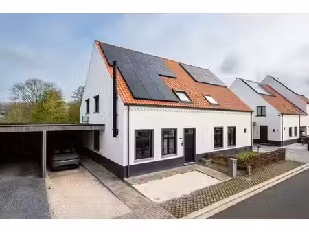 ultra moderne en energiezuinige woning te koop in rustige...