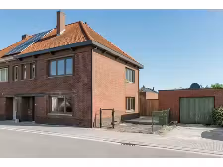 volledig gerenoveerde ruime gezinswoning in het hart van ...