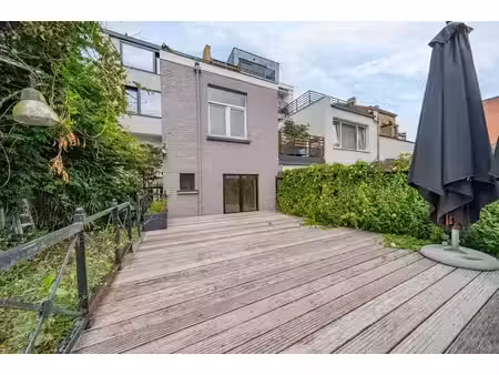 uccle / fort jaco – rez commercial avec terrasse et jardin
