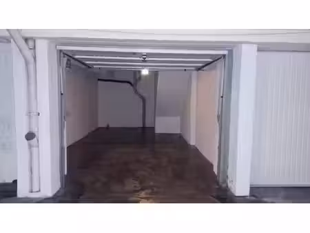 box de garage / espace de stockage à louer à grimbergen