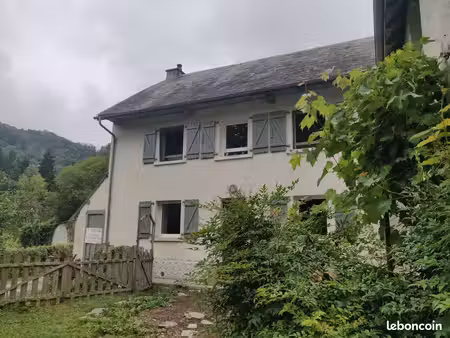 grande maison de 2 logements