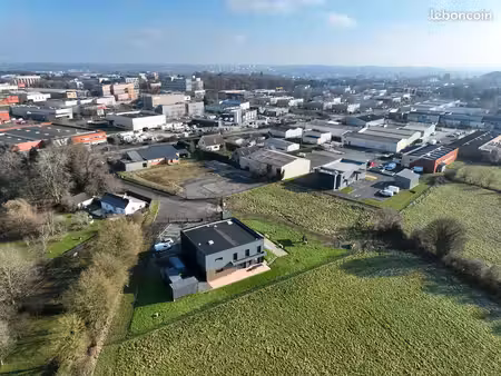 bâtiment professionnel à construire – le mans  secteur université