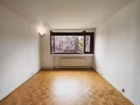 à louer – 2 pièces 52 m² – livry-gargan – 950 charges comprises