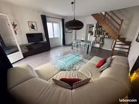 maison meublée st cybard