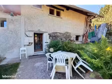 appartement 1 pièce 28 m²