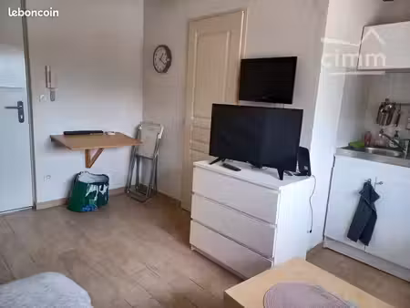 studio 1 pièce 15 m²