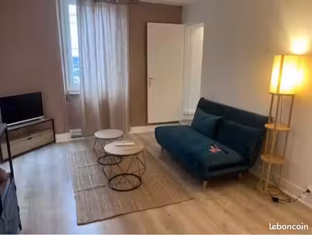 appartement 45m2 refait récemment
