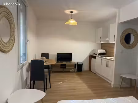 studio 25m2 meublé 670 cc