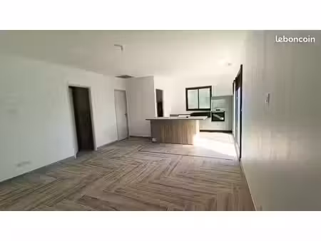 haut de villa type 4 avec terrasse 63m