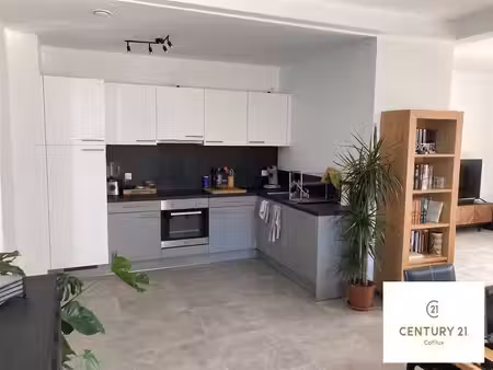 appartement à louer avec garage et terrasse   mellier (vbe57854)