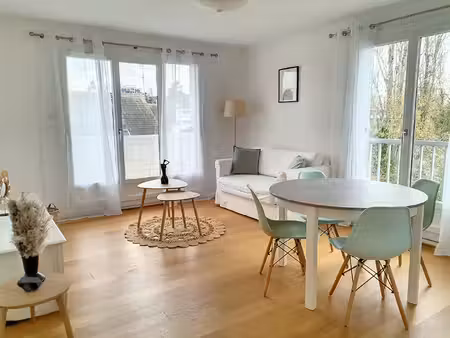 appartement saint jean le blanc 3 pièces avec balcon