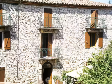 t2 35m2 - entre village - st martin de londres