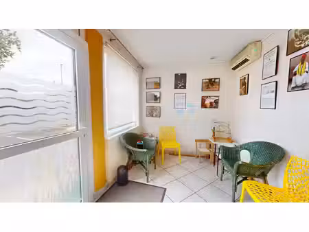 local professionnel 100m2