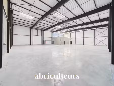vente entrepôt chartres 28000 600m²