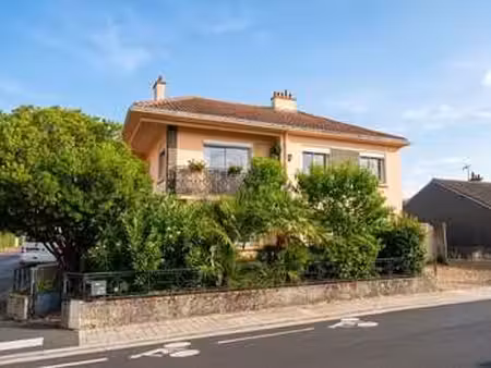 vente maison à pont-saint-martin (44860) : à vendre / 192m² pont-saint-martin