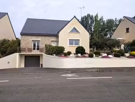 vente maison à fougères (35300) : à vendre / 82m² fougères