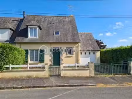 vente maison à saint-étienne-en-coglès (35460) : à vendre / 94m² saint-étienne-en-coglès