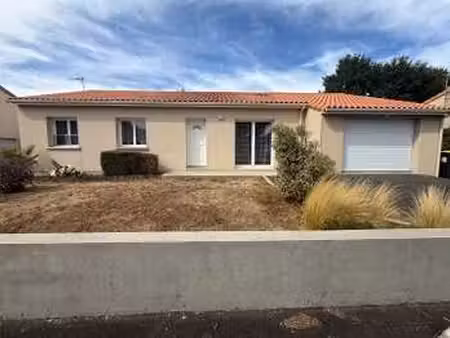 vente maison à saint-macaire-en-mauges (49450) : à vendre / 104m² saint-macaire-en-mauges