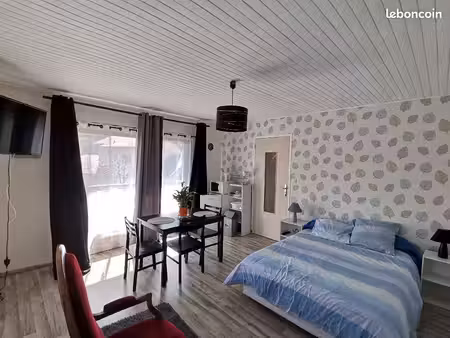 loue chambre meublée