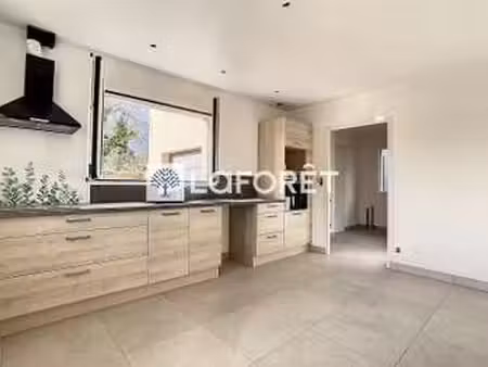 location maison à bressuire (79300) : à louer / 93m² bressuire