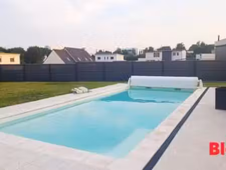 location maison piscine à vannes sud-est (56000) : à louer piscine / 186m² vannes sud-est