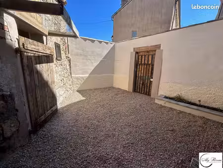 maison de village 3 pièces 84 m²