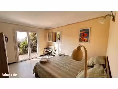 appartement t2dans villa-43m2-climatise-755 euros
