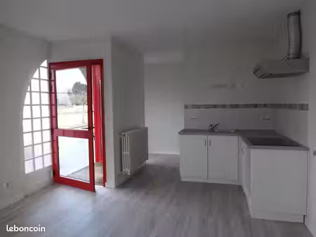 loue appartement t1 evran