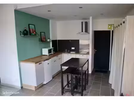location studio meublé rénové
