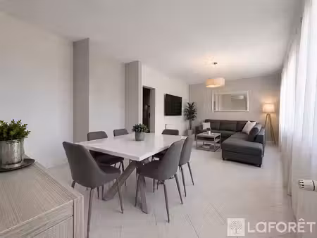appartement valentigney 3 pièce(s) 84.01 m2