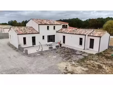maison froidfond de 2021 - 3 chambres et bureau - terrain 691m²