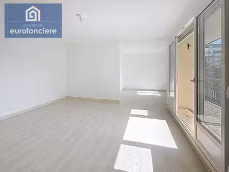 appartement saint andré les vergers 4 pièce(s) 81.73 m2
