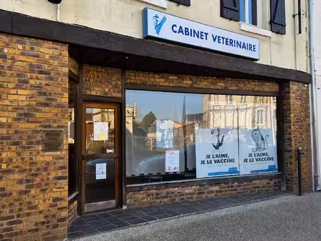 local commercial -160 m² - gasny centre-ville