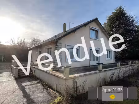 roinville - maison de 5 pièces avec sous-sol et double garage sur un terrain de 1350 m²