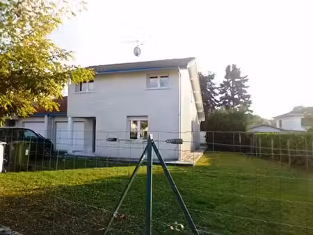 location maison 4 pièces 92.42 m² à mont-de-marsan (40000)  850 €