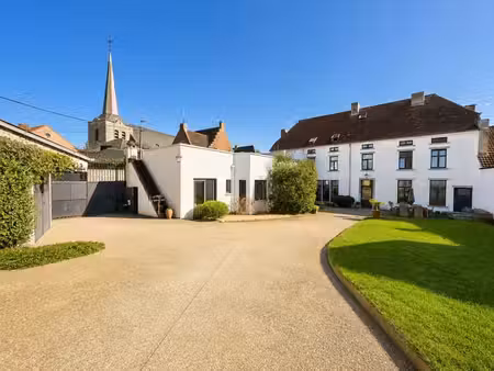 superbe maison villageoise 6ch + appartement 1ch!