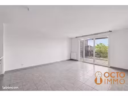 appartement 3 pièces 64 m²