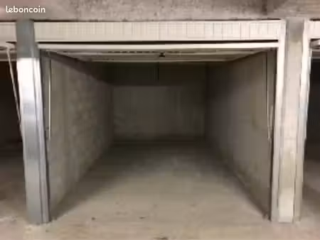 cherche garage box