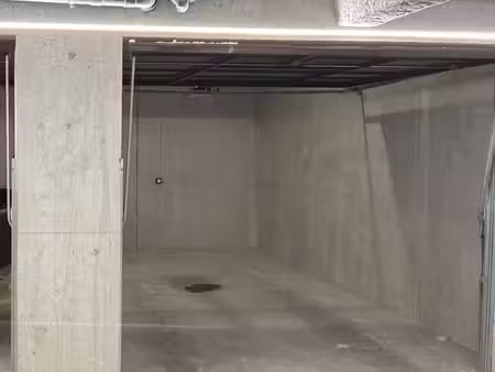 garage à louer