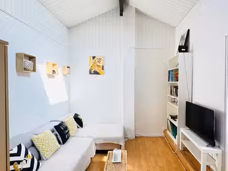 à vendre – bel appartement en duplex - f5 avec une terrasse et parking privatif – idéal po