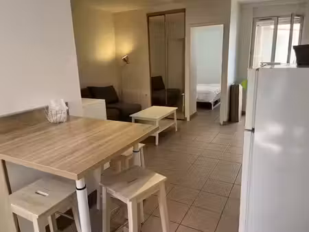 location meublée appartement 2 pièces 39 m² à lyon 6ème (69006)  828 €