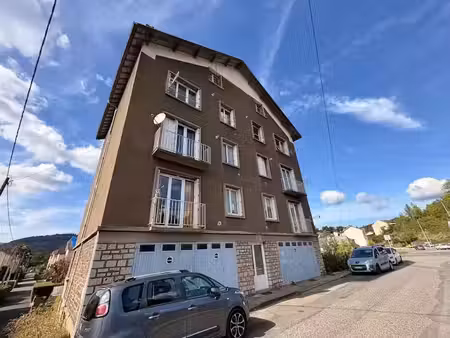 vente immeuble 18 pièces 360 m² à decazeville (12300)  220 000 €